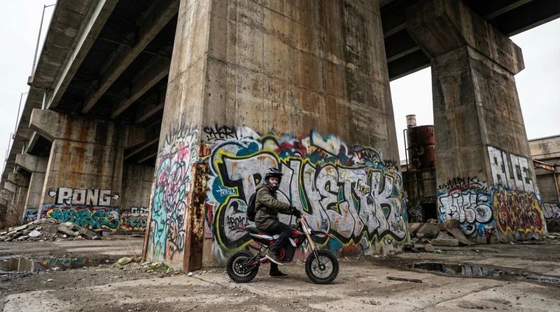 Аккумуляторный мотоцикл